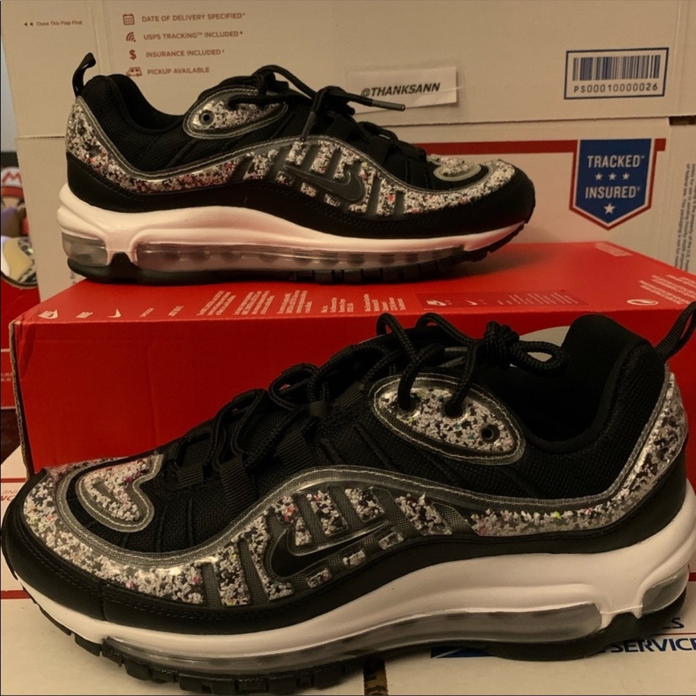 New Women’s Air Max 98 ‘ recycle’ sz 8